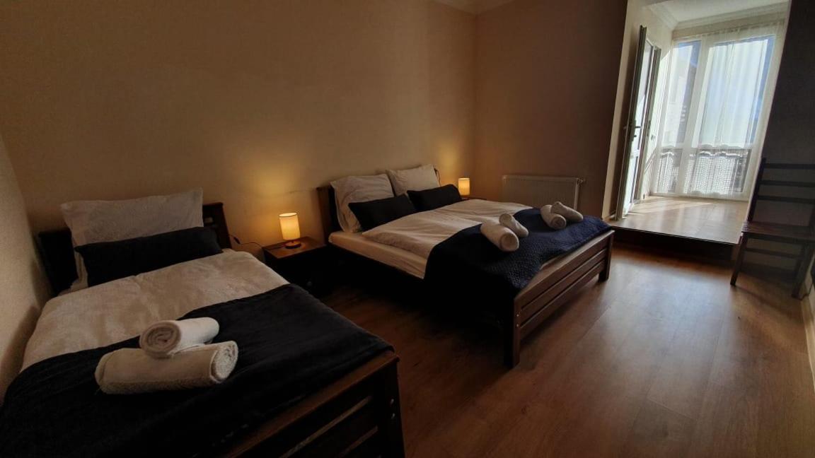 Guest House Sandro Kasbegi Buitenkant foto